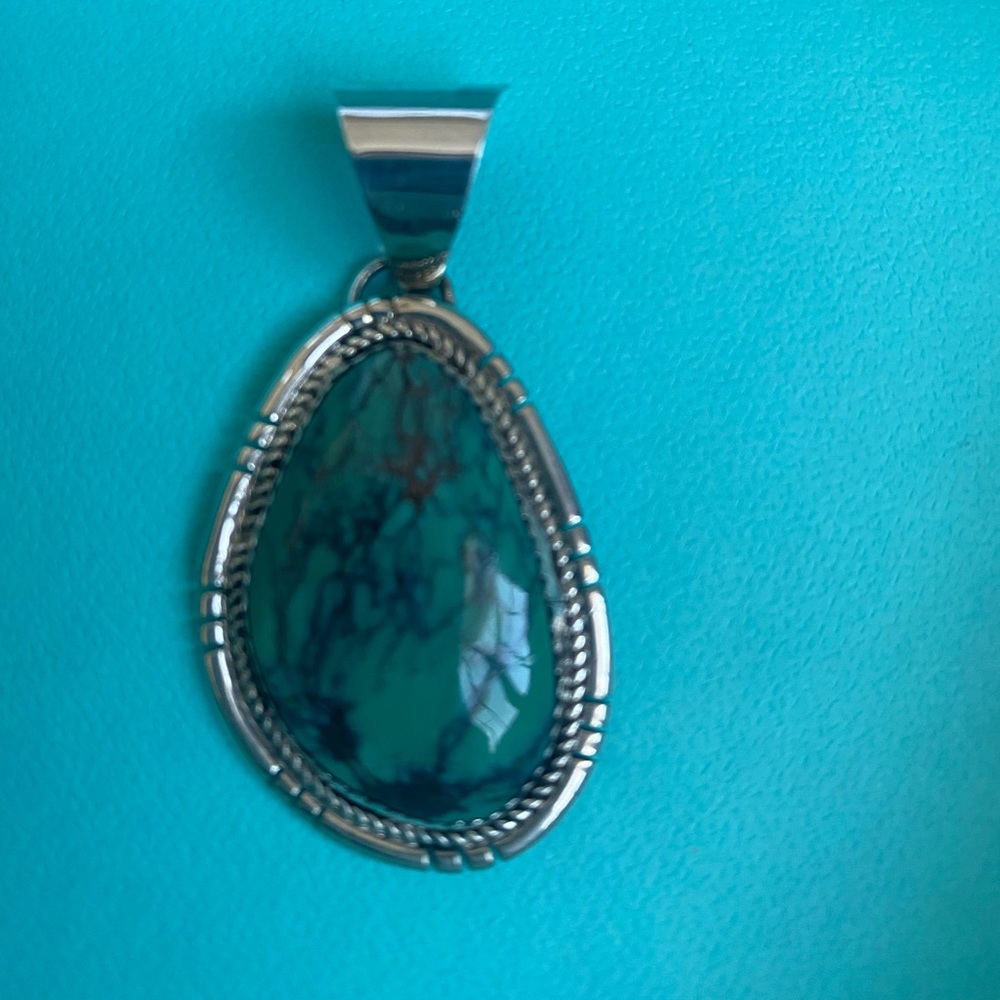 Turquoise gem pendant 💖